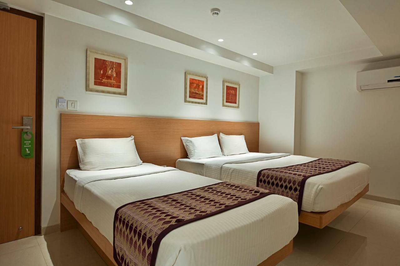 Hotel Leafio-Near Airport Mumbai Dış mekan fotoğraf
